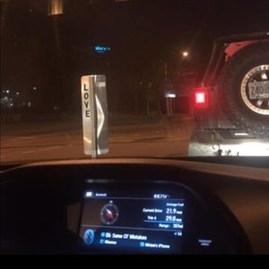 Meet your Posher, Miriam